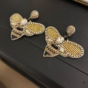Beaded Bee earrings - Allie Beads